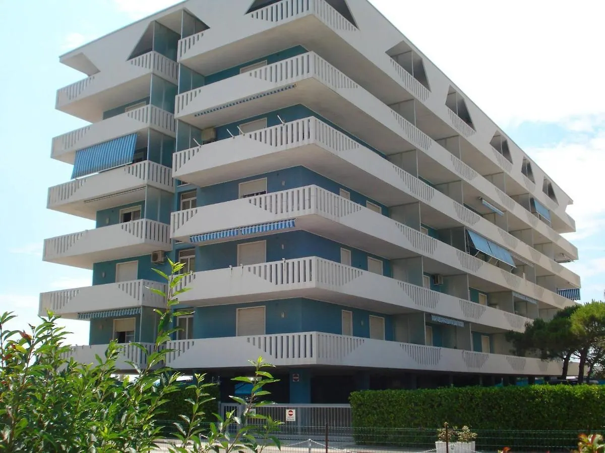 Colorful Flat Just 200M From The Beach Porto Santa Margherita di Caorle Italy